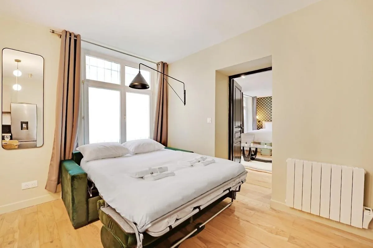 Superbe Appart 4P Central Paris Apartment